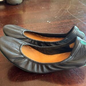 Tieks size 9 Black Leather Women's Ballet Flats